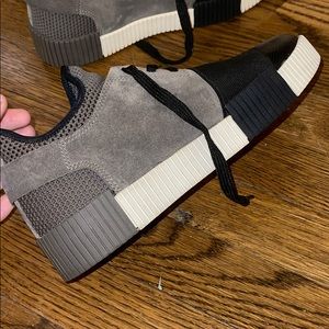 Marc Fisher sneakers size 8.5